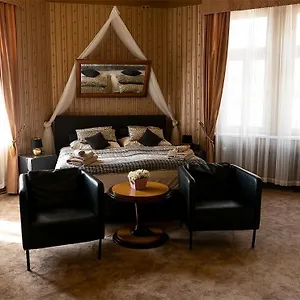 Light Hotel apartamentowy Praga